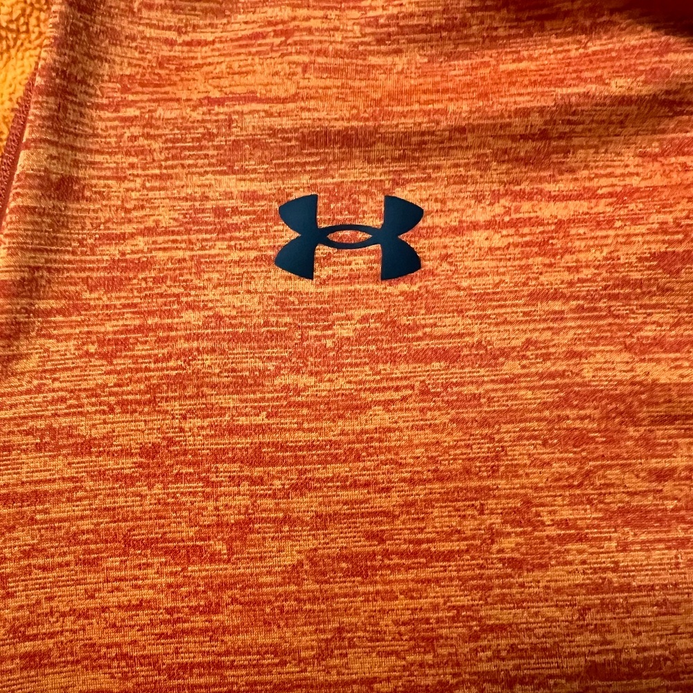 USED - Under Armour UA Tech 2.0 Half-Zip Pullover - Picture 9 of 10